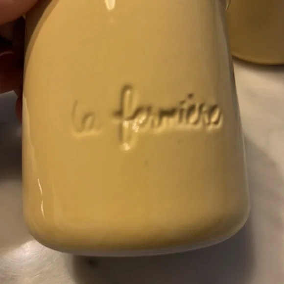 Set of (5) LA Fermièrepottery jar